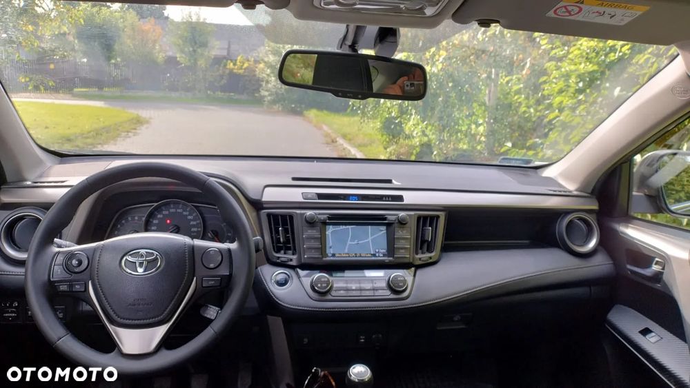 Toyota RAV4 2.0 D-4D 4x2 Start-Stop Comfort - 4