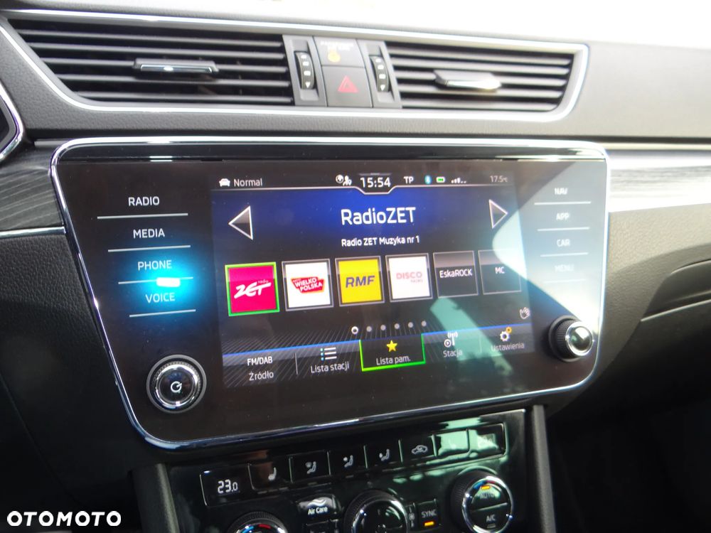 Skoda Superb 2.0 TDI Style DSG - 13