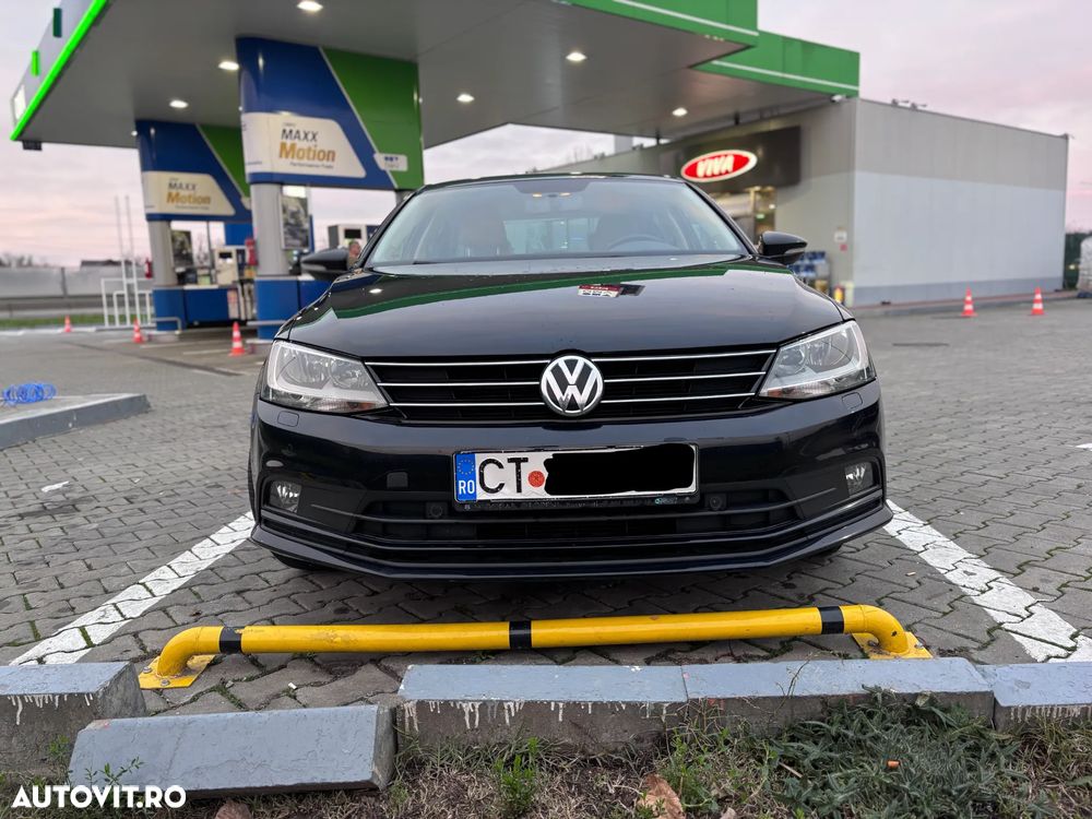 Volkswagen Jetta 1.2 TSI Comfortline - 2