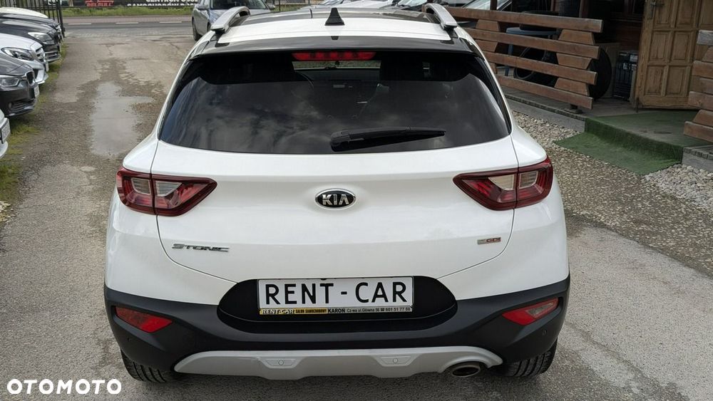 Kia Stonic - 34