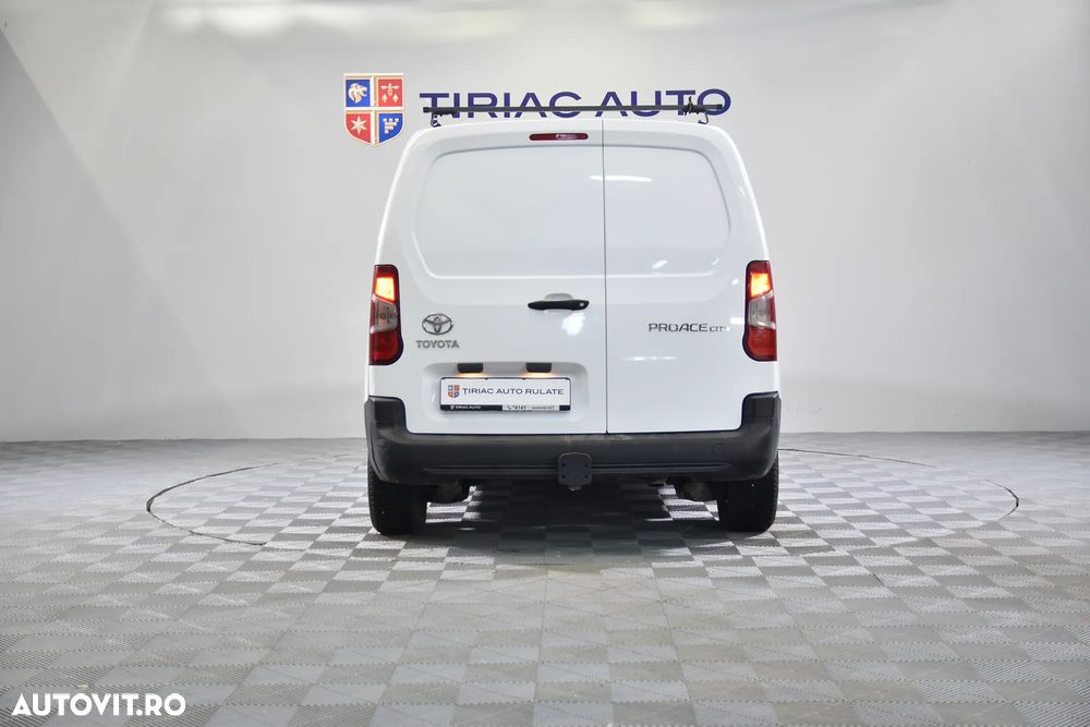 Toyota PROACE - 4