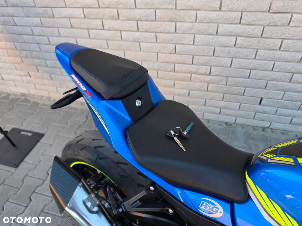 Suzuki GSX-R - 6