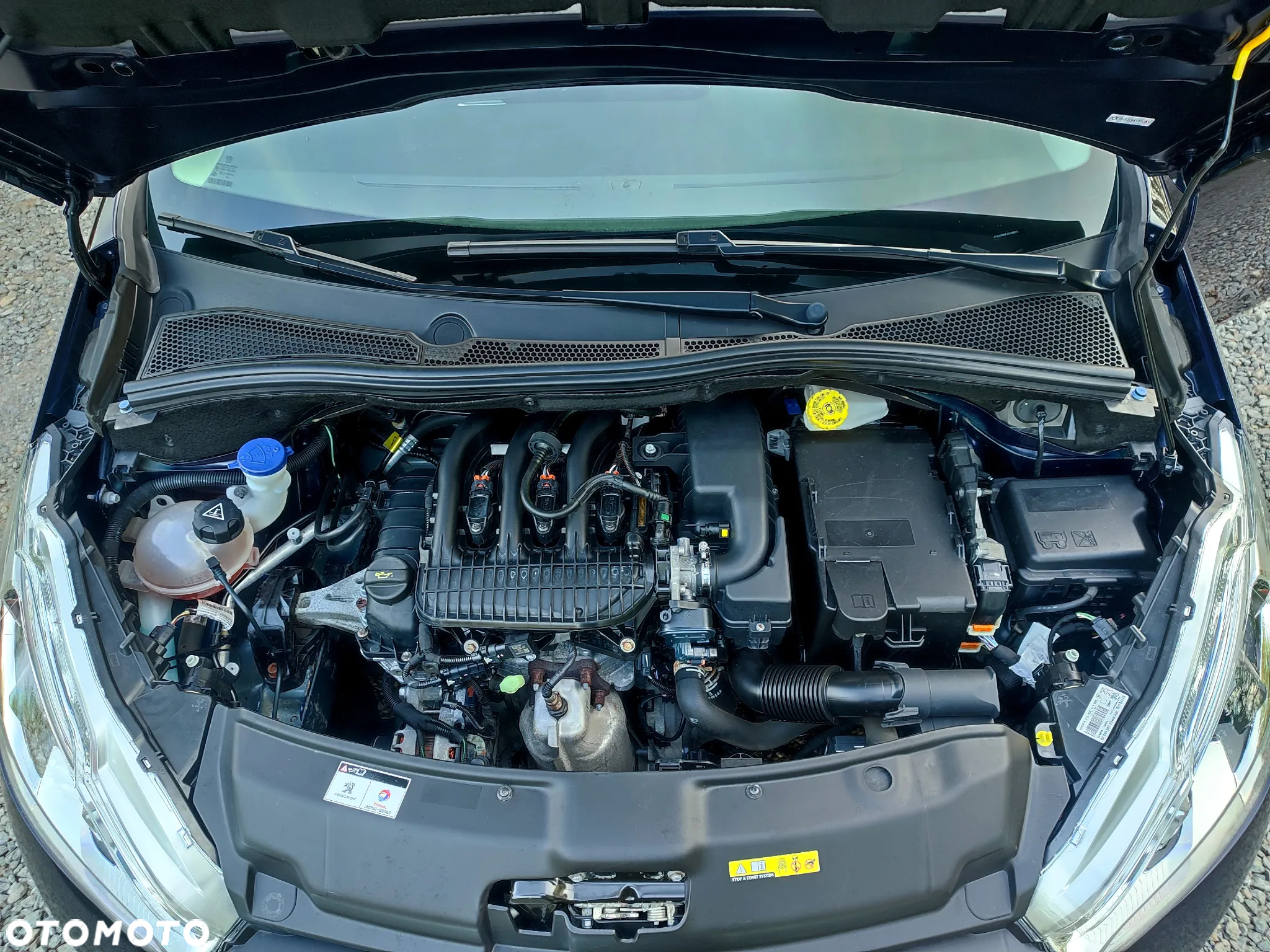 Peugeot 208 - 26