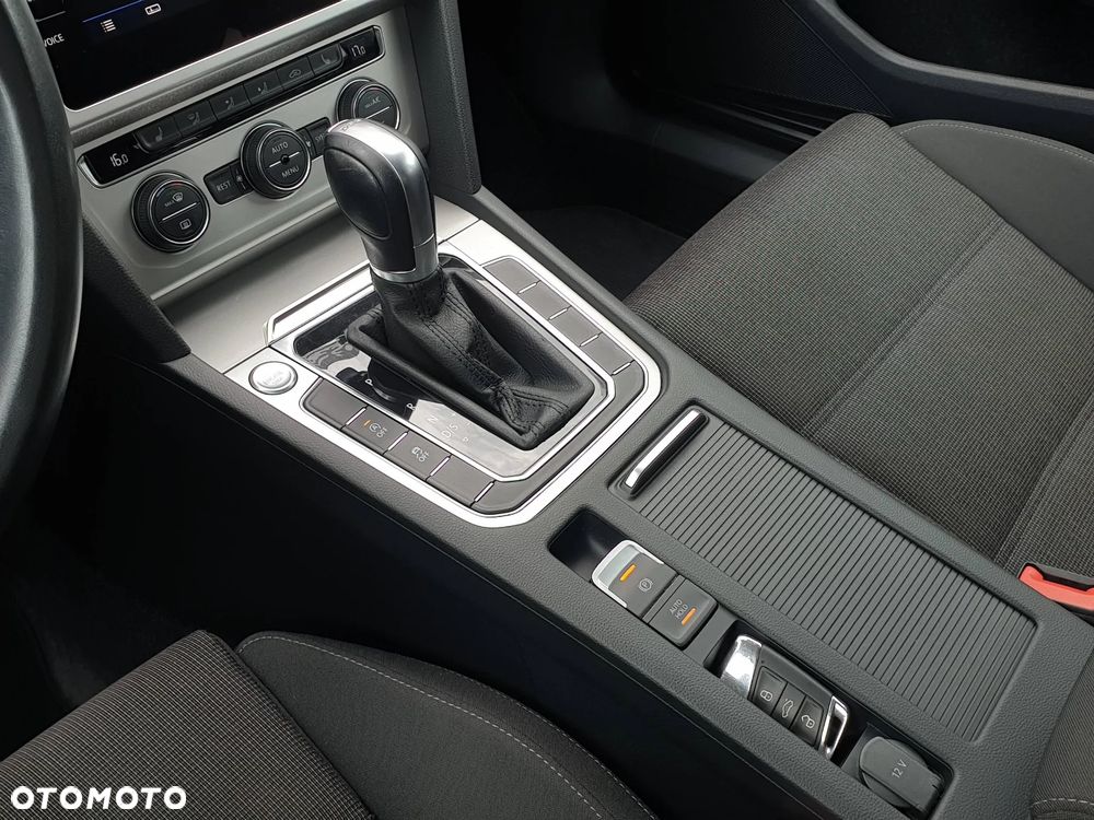 Volkswagen Passat Variant 1.8 TSI BMT Comfortline DSG - 21