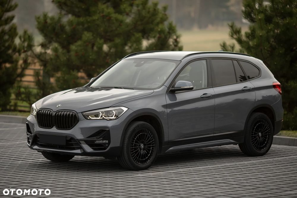 BMW X1 sDrive20i Sport Line - 2