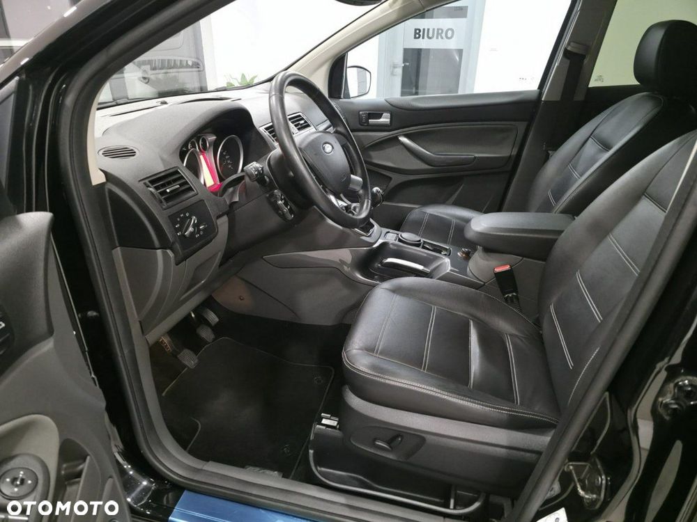 Ford Kuga 2.0 TDCi 4x4 Titanium - 14