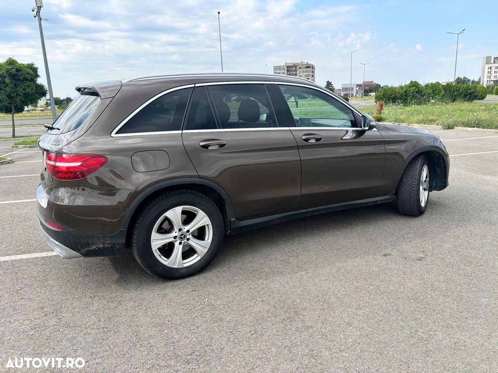 Mercedes-Benz GLC 220 d 4MATIC 9G-TRONIC - 5