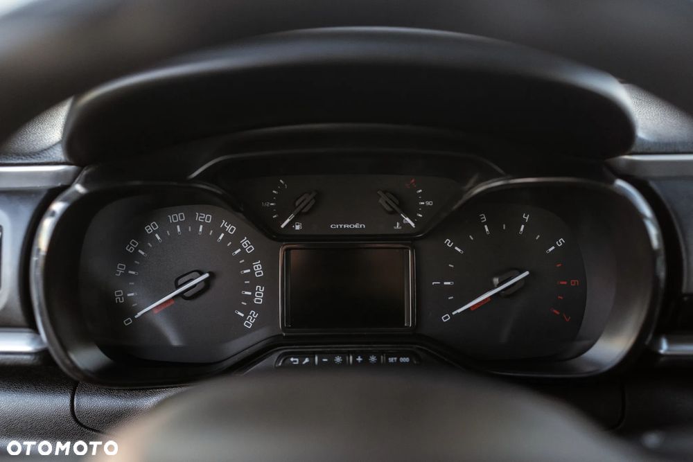 Citroën C3 1.2 PureTech Shine - 37