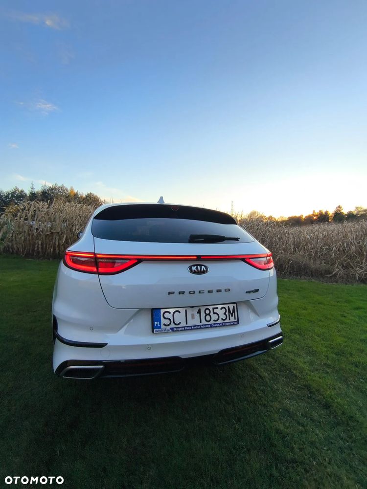 Kia ProCeed 1.4 T-GDI GT Line DCT - 14