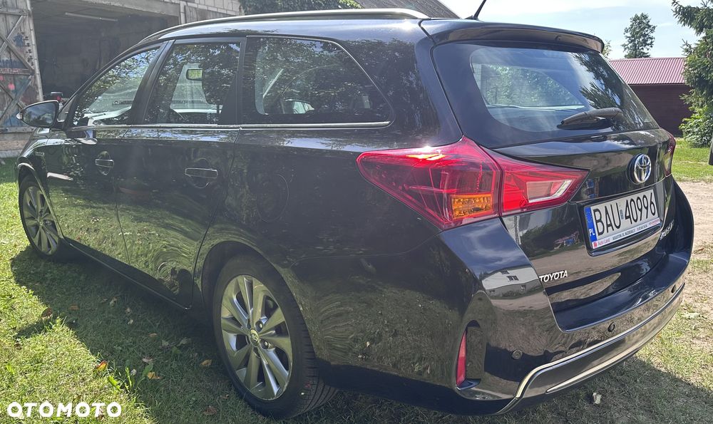 Toyota Auris - 8