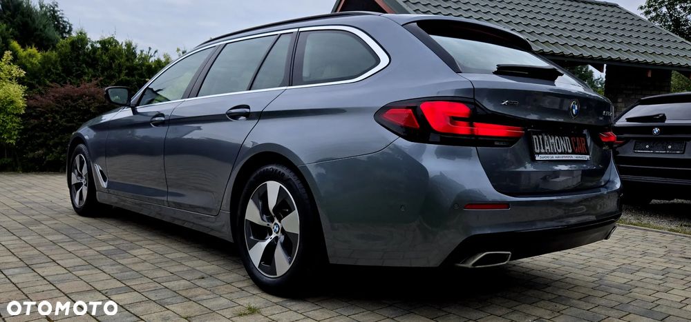 BMW Seria 5 520d xDrive Touring Luxury Line - 20