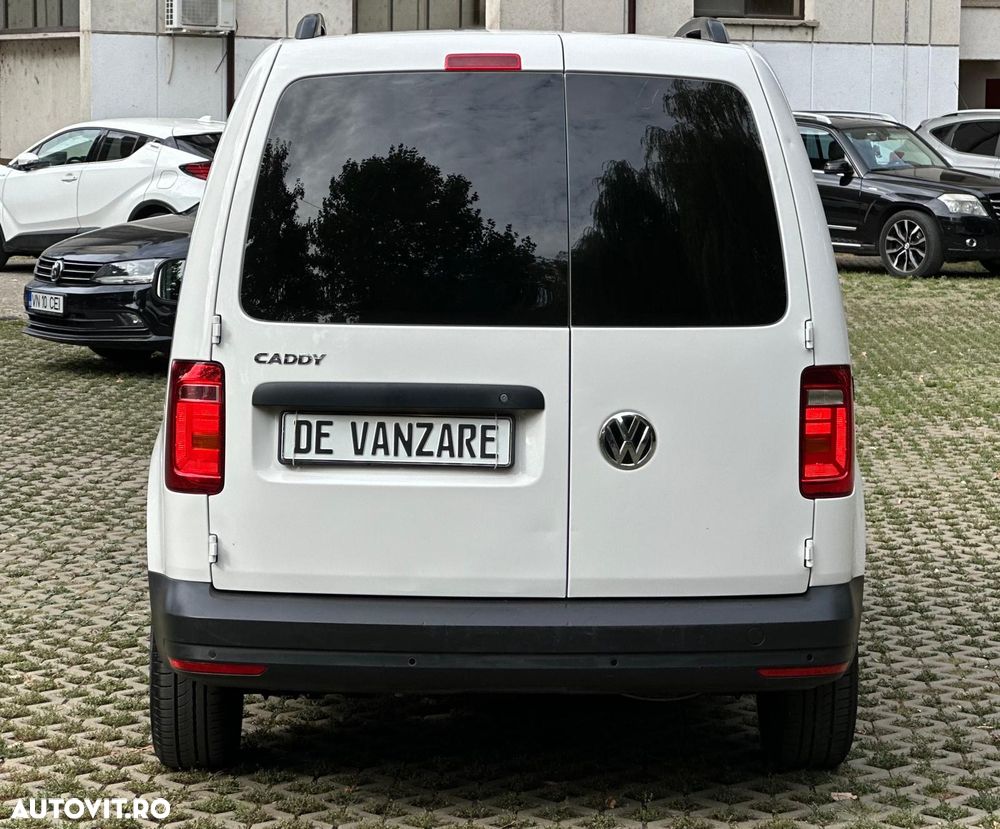 Volkswagen Caddy - 10