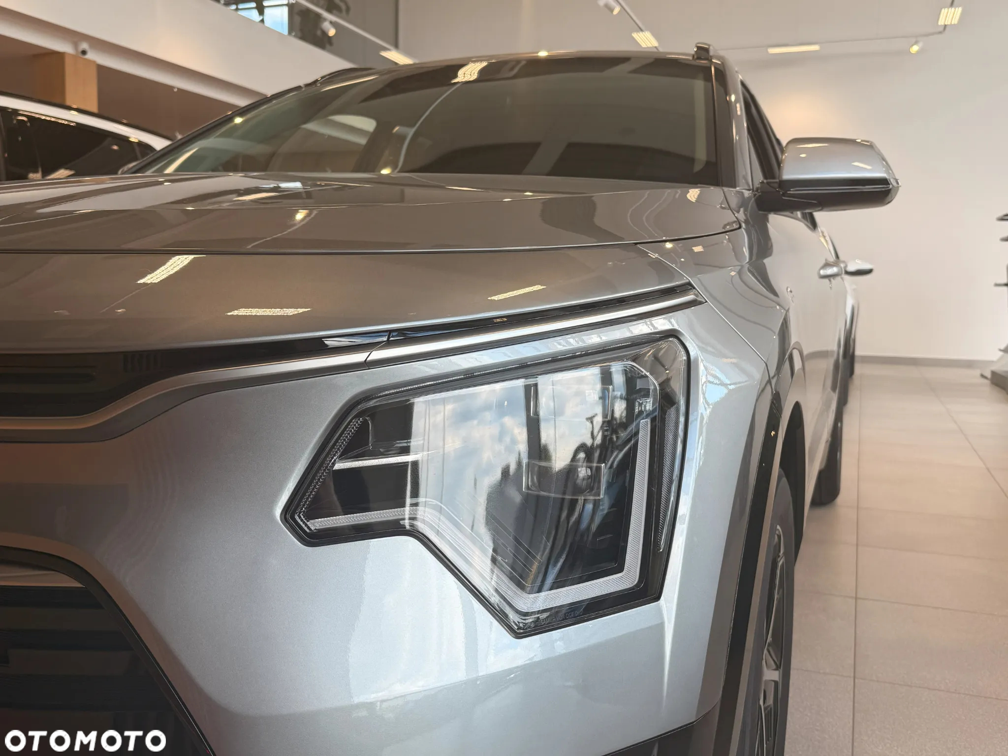 Kia Niro 1.6 GDI Hybrid L - 10