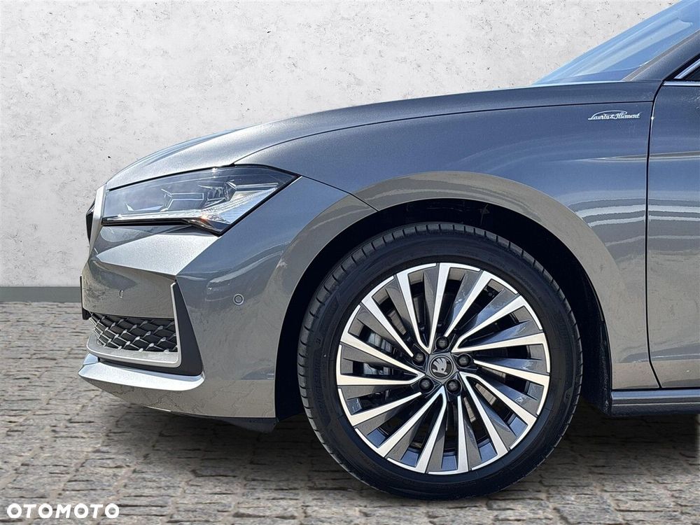 Skoda Superb 2.0 TDI SCR 4x4 L&K DSG - 36