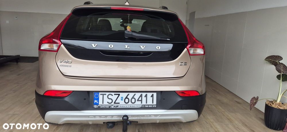 Volvo V40 D2 Momentum - 5