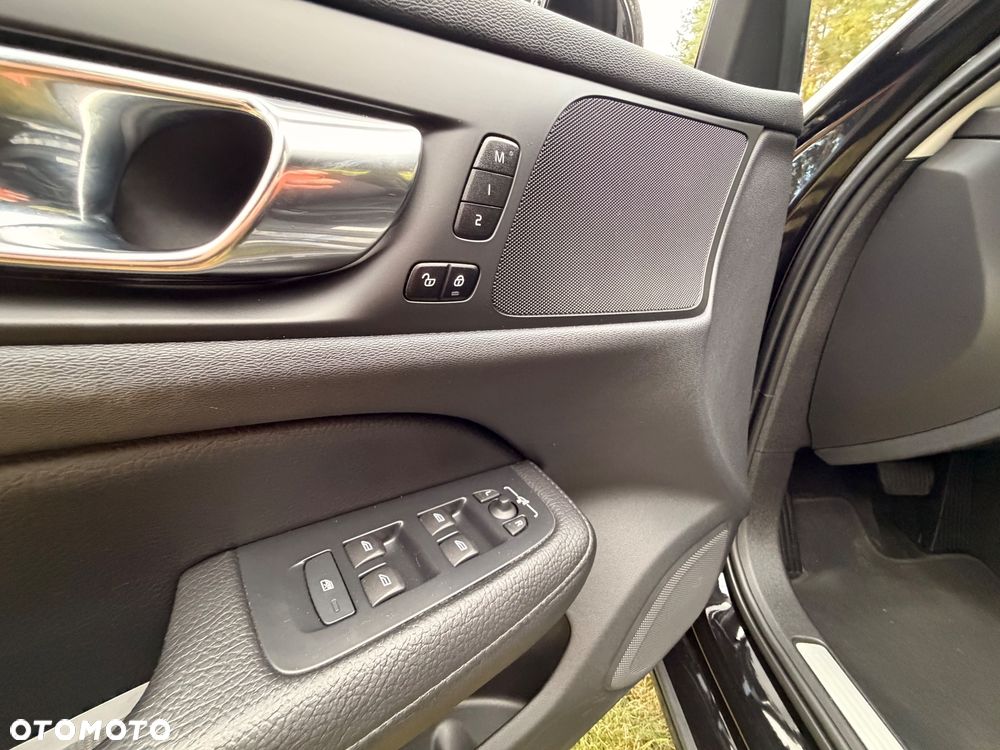 Volvo V60 T4 Geartronic Momentum Pro - 20