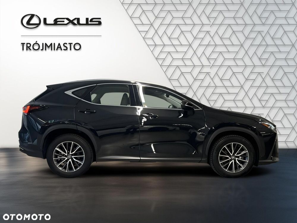 Lexus NX 350h Business AWD - 9