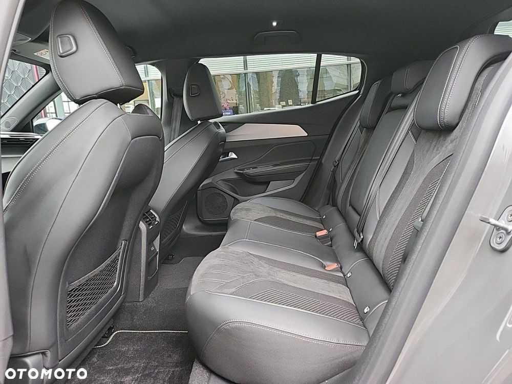 Peugeot 408 1.2 PureTech GT S&S EAT8 - 10