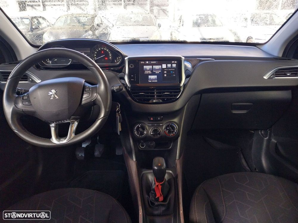 Peugeot 2008 1.6 BlueHDi Access - 9