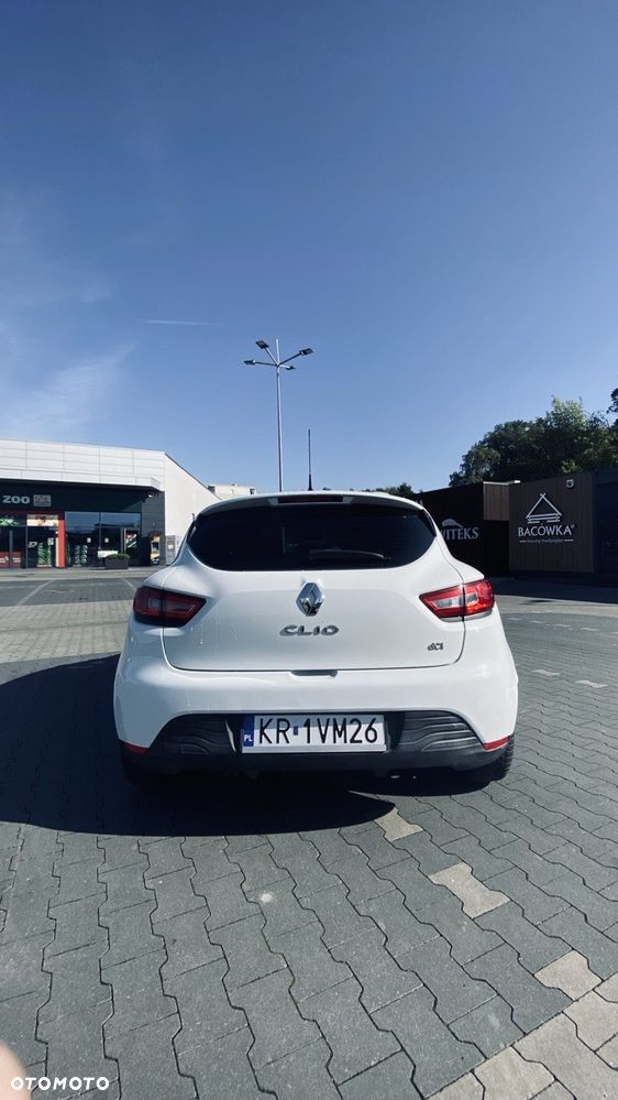 Renault Clio - 2
