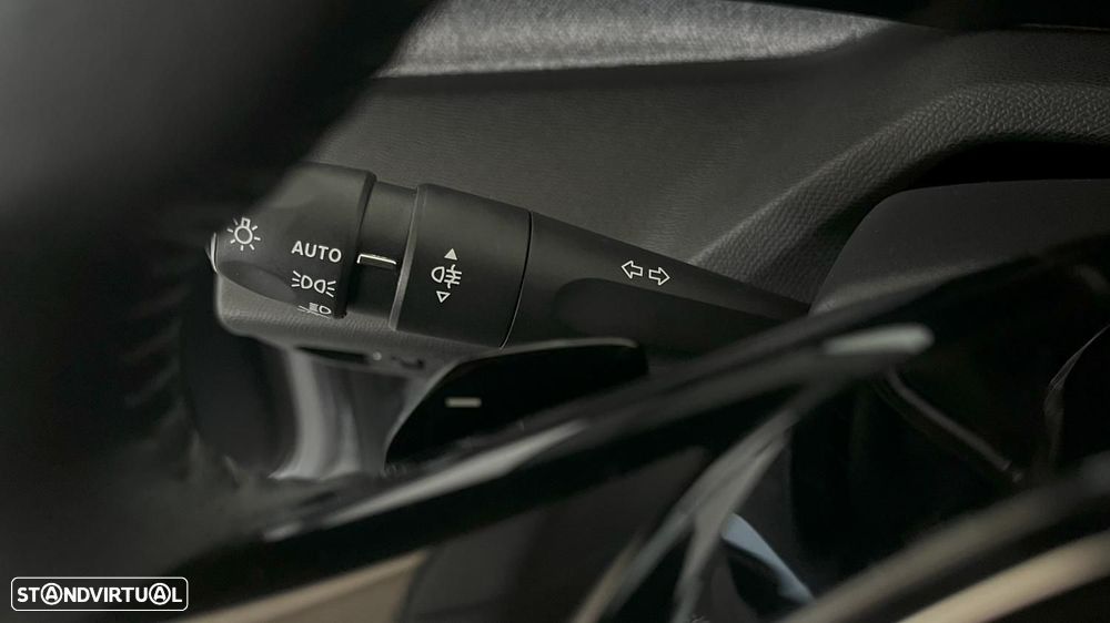 Peugeot 308 SW 1.2 PureTech Allure Pack EAT8 - 12