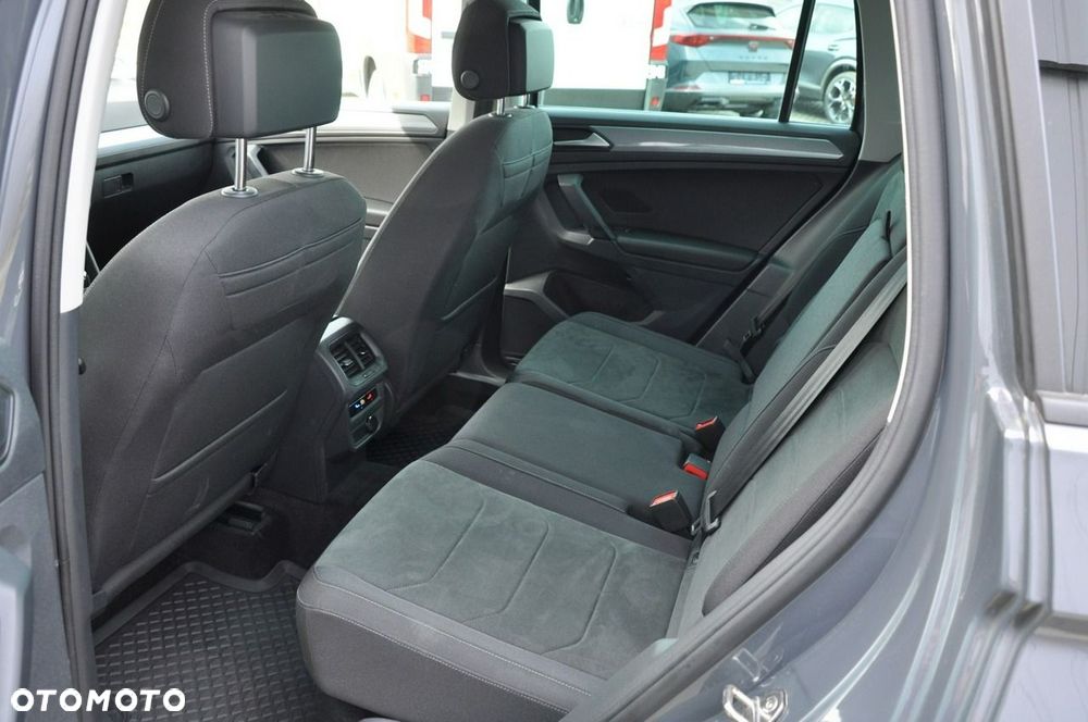 Volkswagen Tiguan 2.0 TDI SCR DSG Life - 33