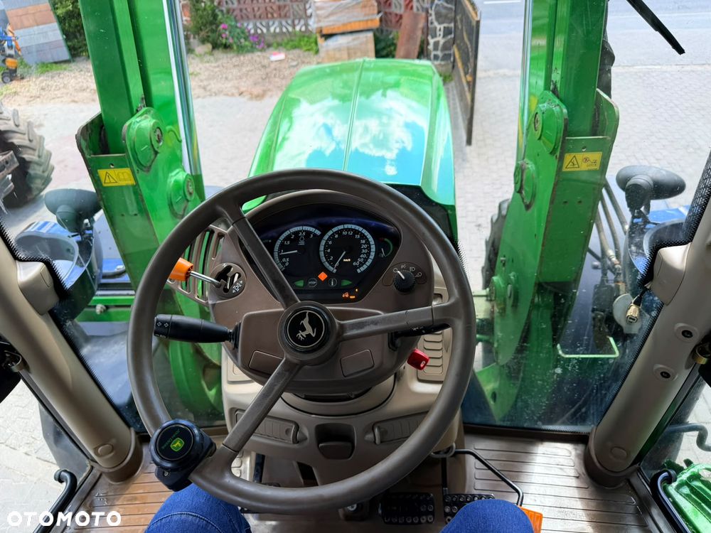 John Deere 6210R - 34