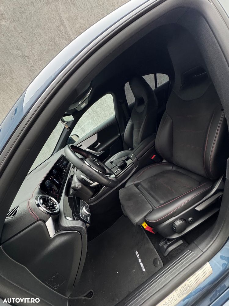 Mercedes-Benz CLA - 21