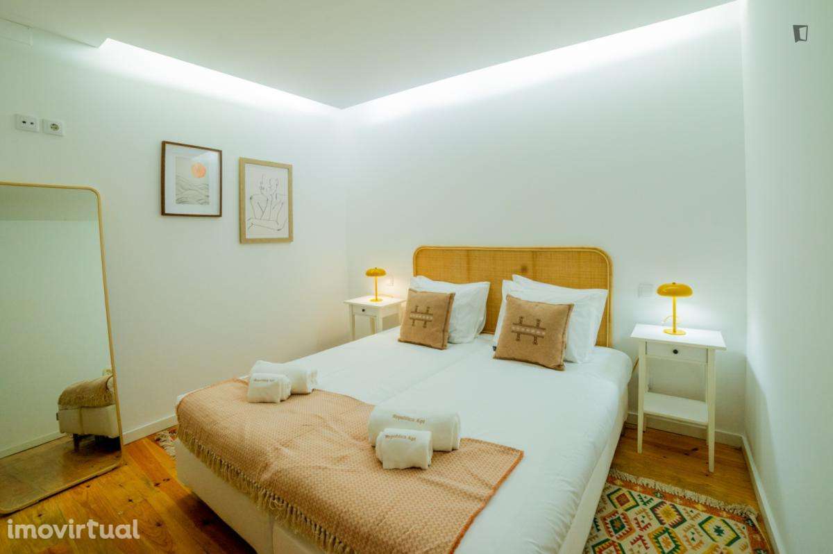 Apartamento com 1 quartos - localizado em Cedofeita Porto - Grande imagem: 2/19