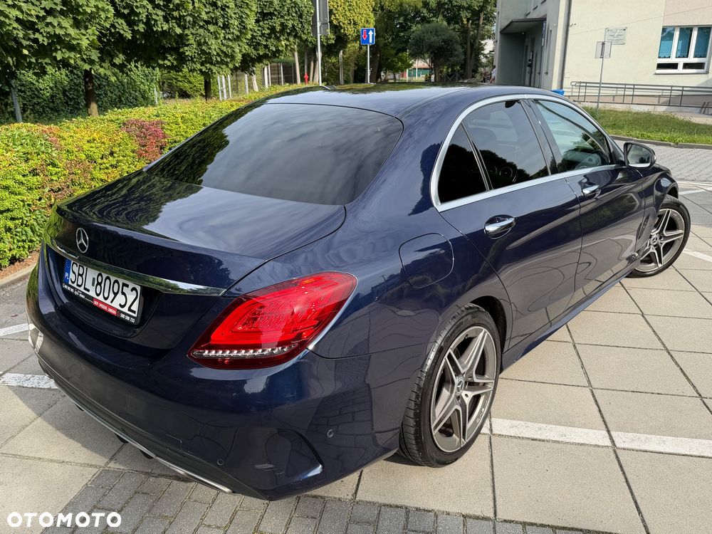 Mercedes-Benz Klasa C 160 9G-TRONIC AMG Line - 3