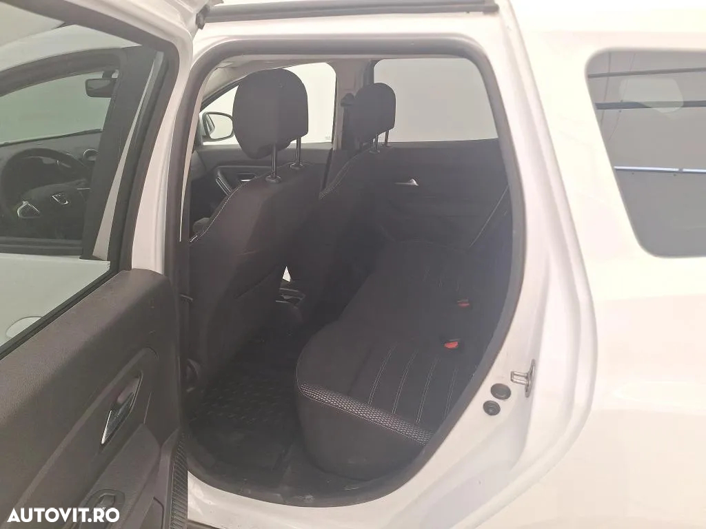 Dacia Duster - 4