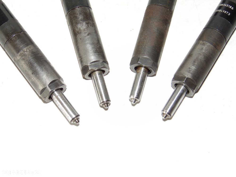 Wtryski wtryskiwacz paliwa EJBR01801A 8200365186 8200049873 Renault Megane Scenic 2 II Kangoo Clio 3 III diesel 1.5 DCI - 7