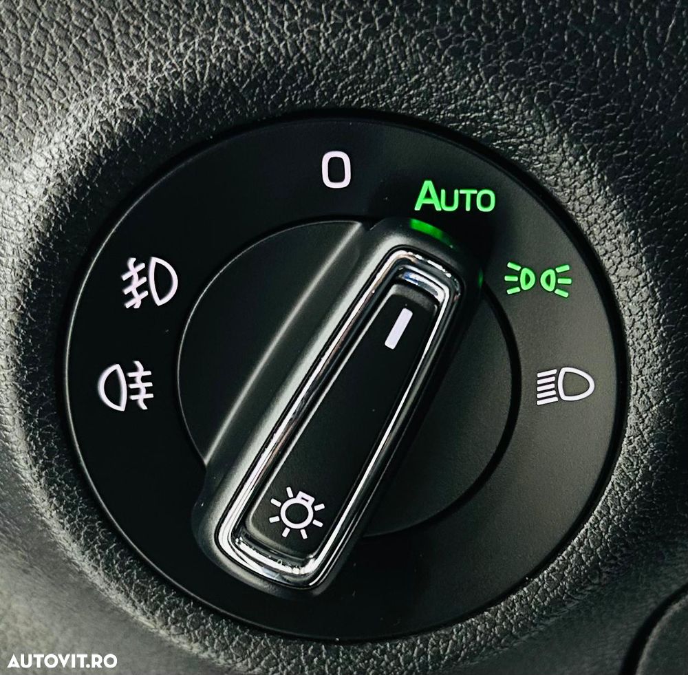 Skoda Karoq 1.6 TDI SCR Ambition - 13