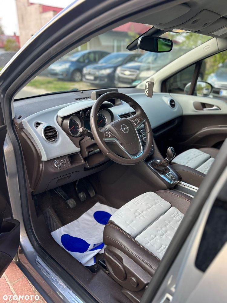 Opel Meriva 1.4 T Cosmo - 11
