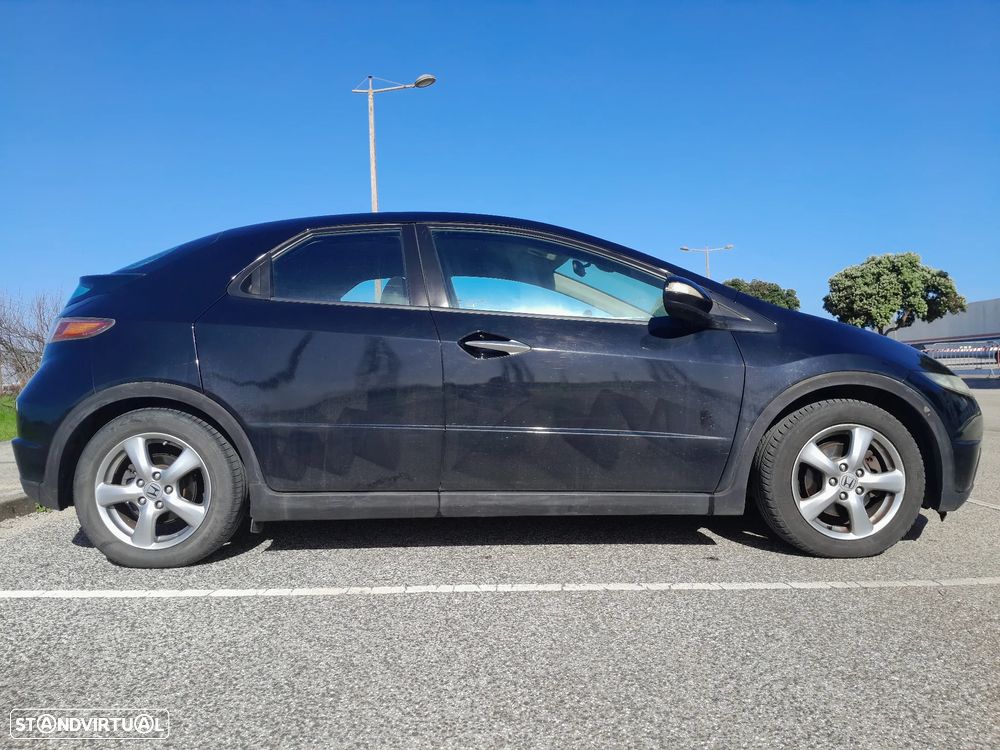 Honda Civic 1.4 Sport - 16