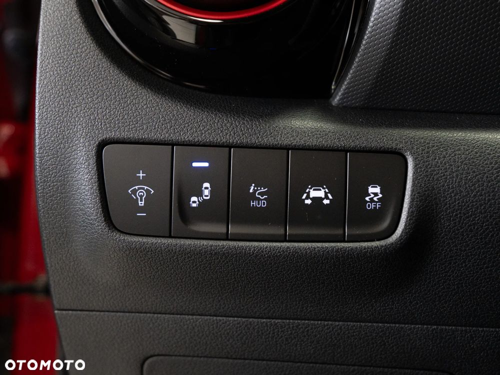 Hyundai Kona 1.6 T-GDI Premium 4WD DCT - 18