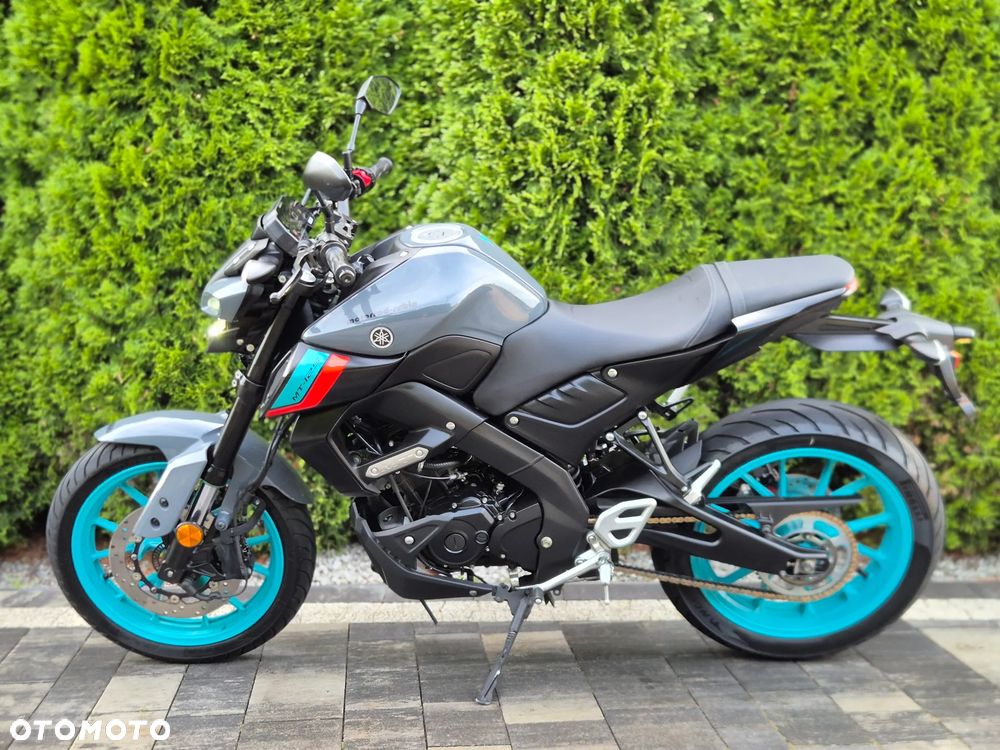 Yamaha MT - 5