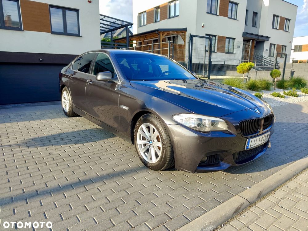 BMW Seria 5 528i xDrive - 4