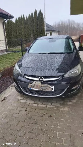 Opel Astra IV 1.4 T Cosmo - 5