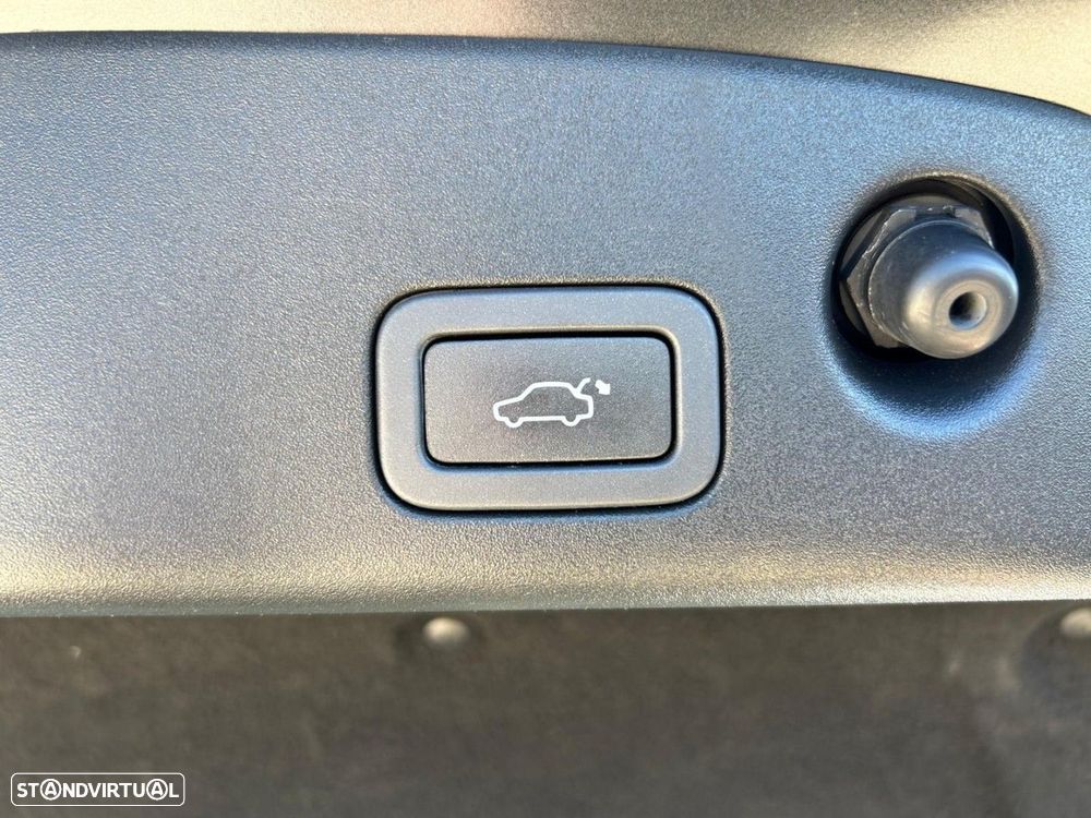 Jaguar XJ 3.0 D V6 Luxury - 34