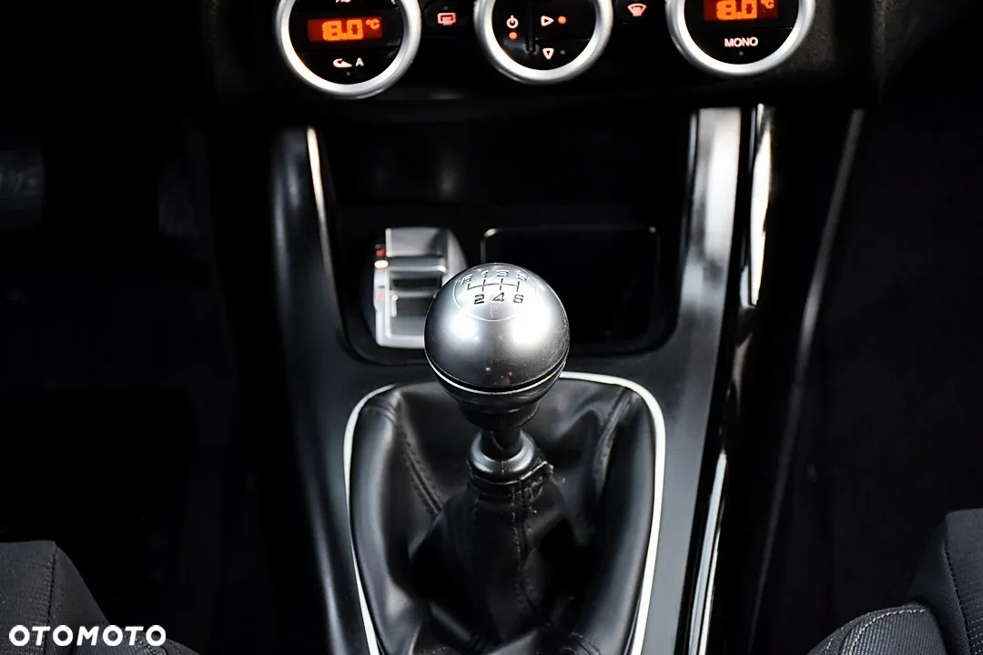Alfa Romeo Giulietta 1.4 TB 16V Super - 22