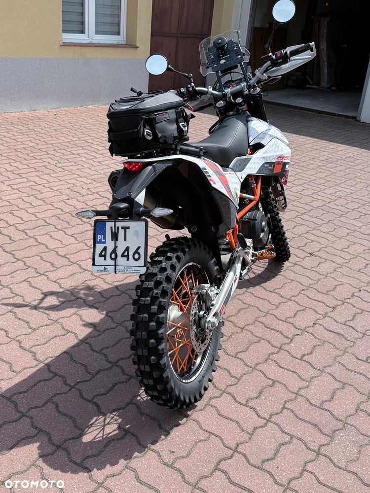 KTM Enduro 690 - 8