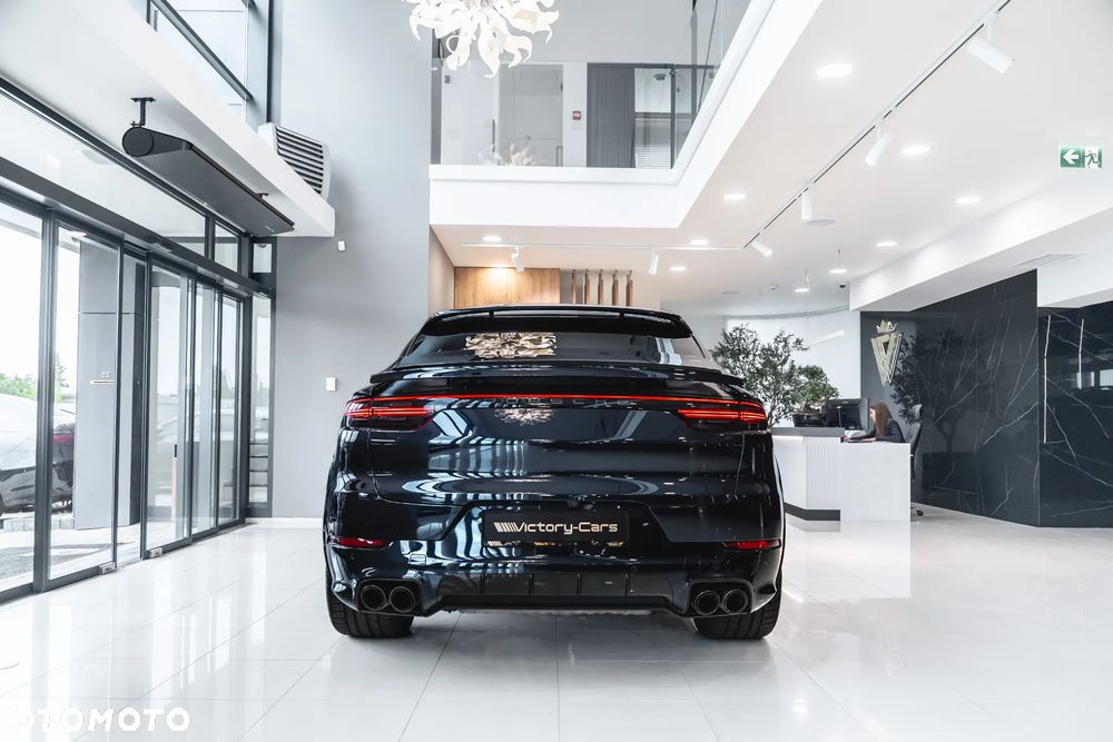 Porsche Cayenne Platinum Edition - 10