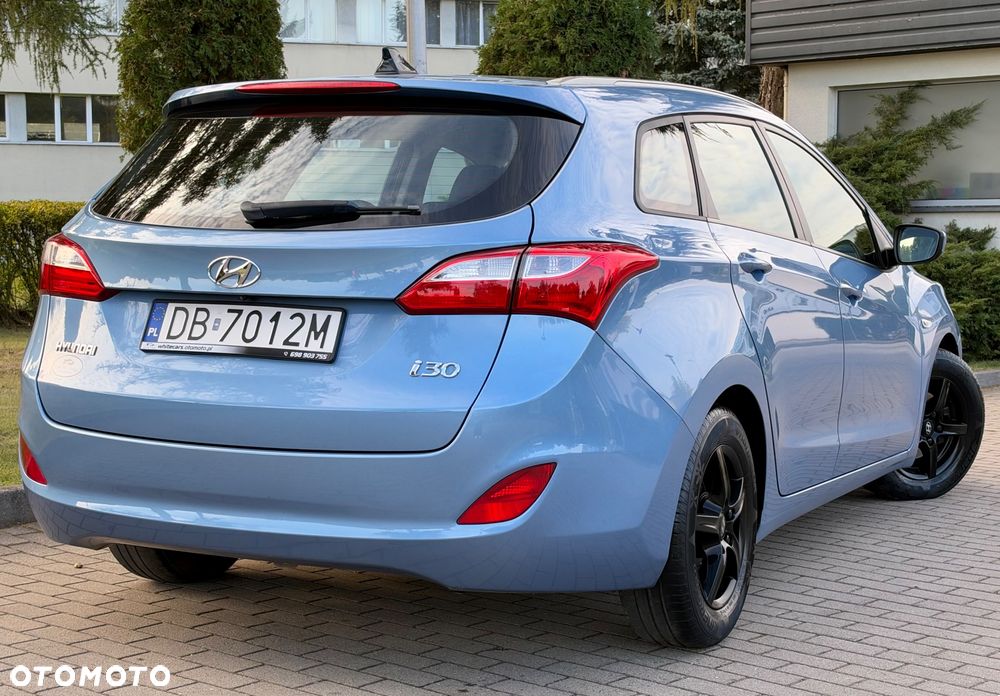 Hyundai i30 1.6 Premium - 4