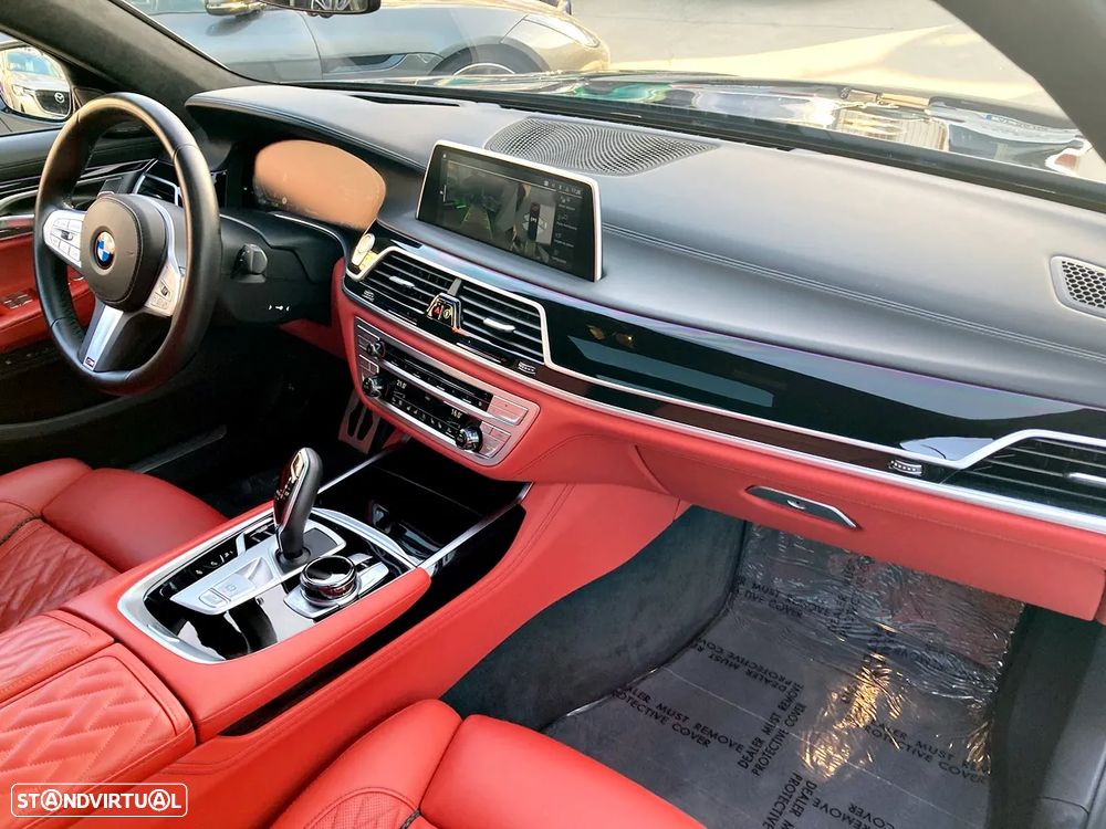 BMW 750 Li xDrive Pack M - 42
