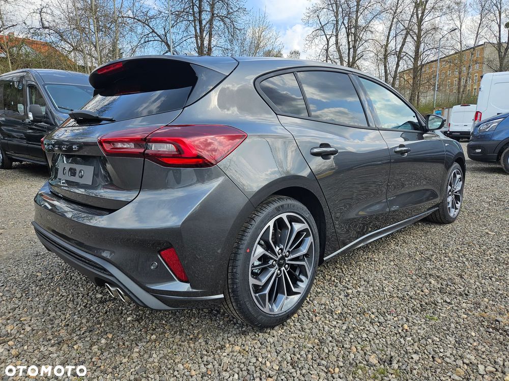 Ford Focus 1.0 EcoBoost mHEV ST-Line X - 9
