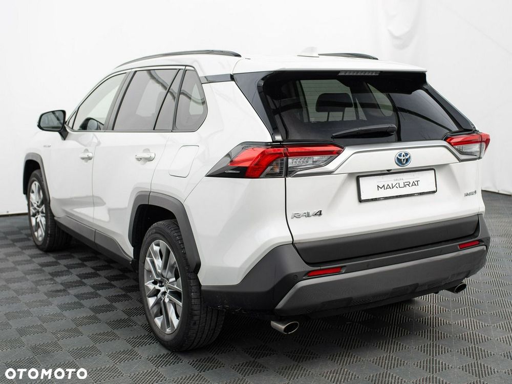 Toyota RAV4 - 4