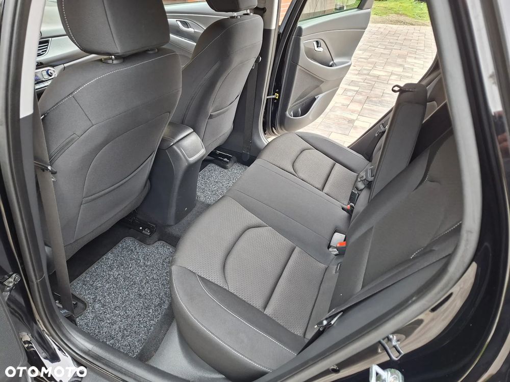 Hyundai i30 - 21