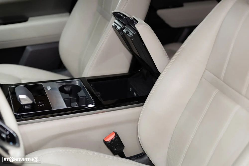 Land Rover Range Rover Velar P400e R-Dynamic SE - 41