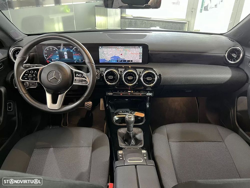 Mercedes-Benz CLA 180 d Shooting Brake Business Solutions - 10